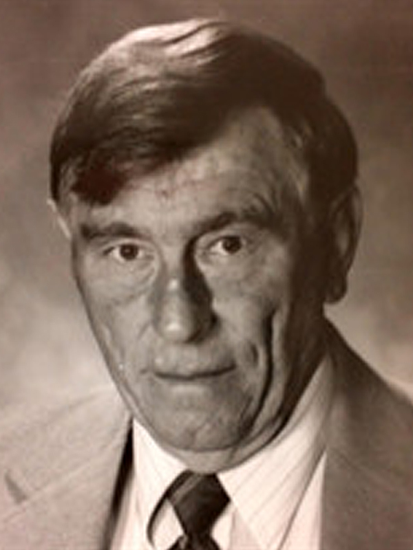 obit_eugene_buettner_600x800