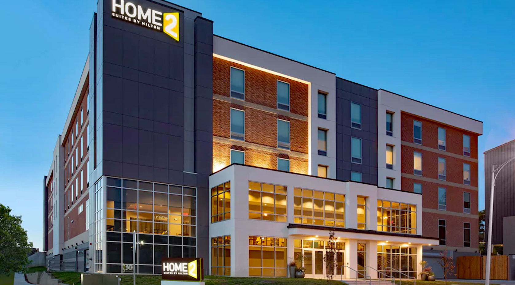 home2suites-douglas-street