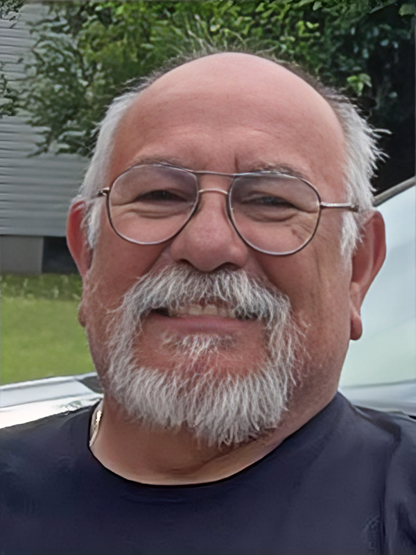 obit_ruben_caldera_600x800
