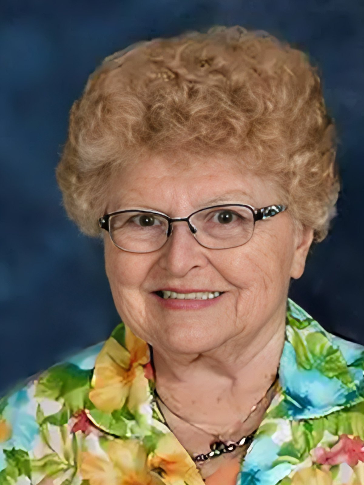 obit_betty-critchley_600x800